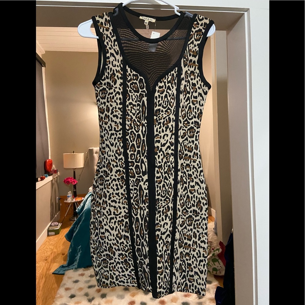 New Lucy & Co Leopard print fitted dress